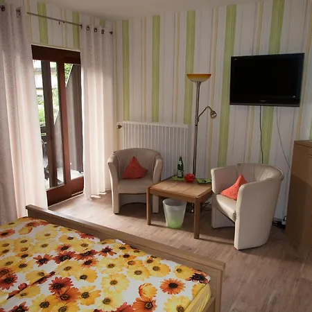 Hotel Parkschlößchen Elvira Jagemann 3*